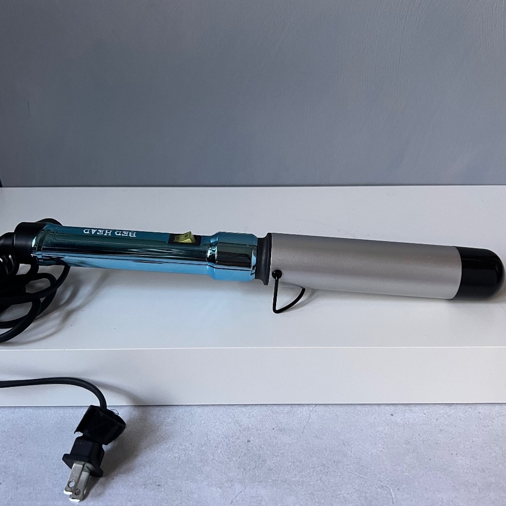 Bed Head TIGI 1 Inch Curling Iron Blue Professional Hair Styling Tool